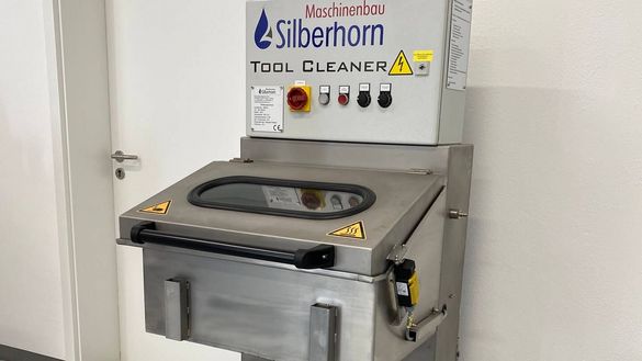 Tool Cleaner | gebrauchte Reinigungsmaschinen von Silberhorn
