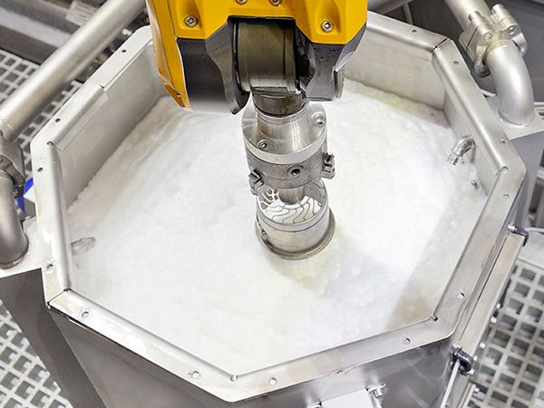REZ Roboterzelle | Reinigungsanlagen – Industrielles Reinigen